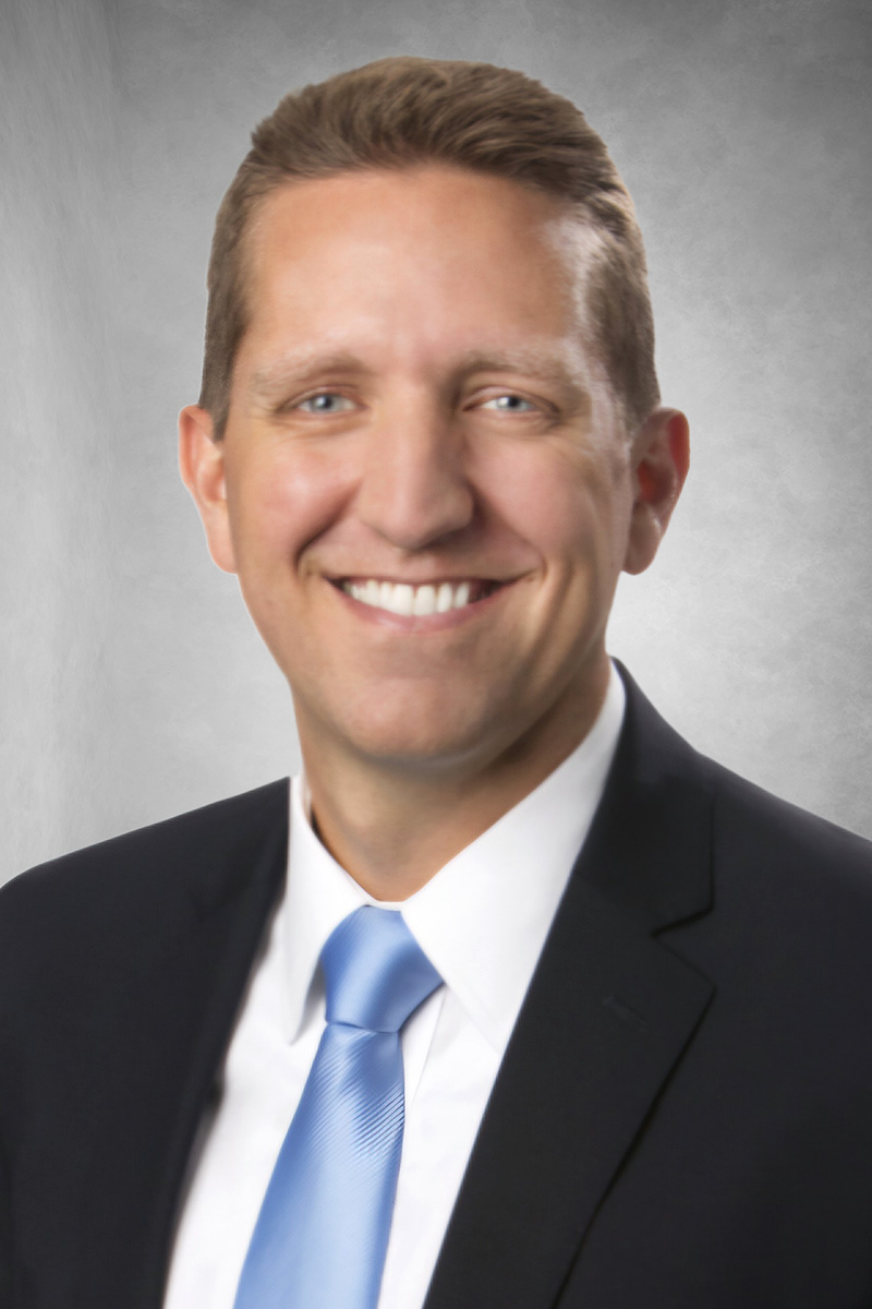 Shawn Davisson Headshot