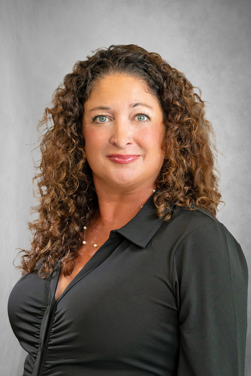 Elizabeth M. Shaffer headshot